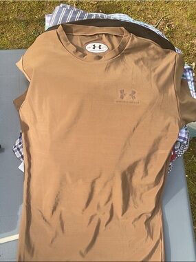 Under Armour Men’s Brown Crew Neck Short Sleeve Tee